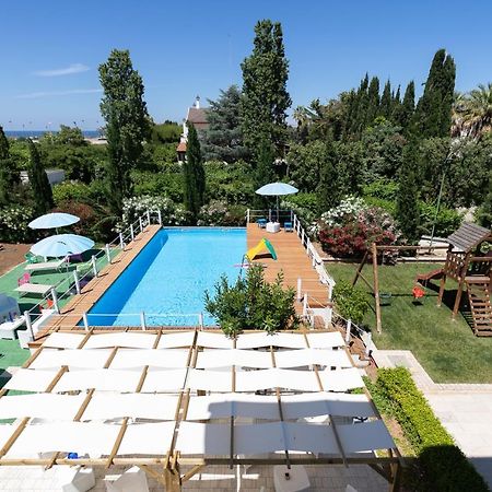 Casa Torre Di Specchio 2 Con Piscina Apartment Бари Екстериор снимка