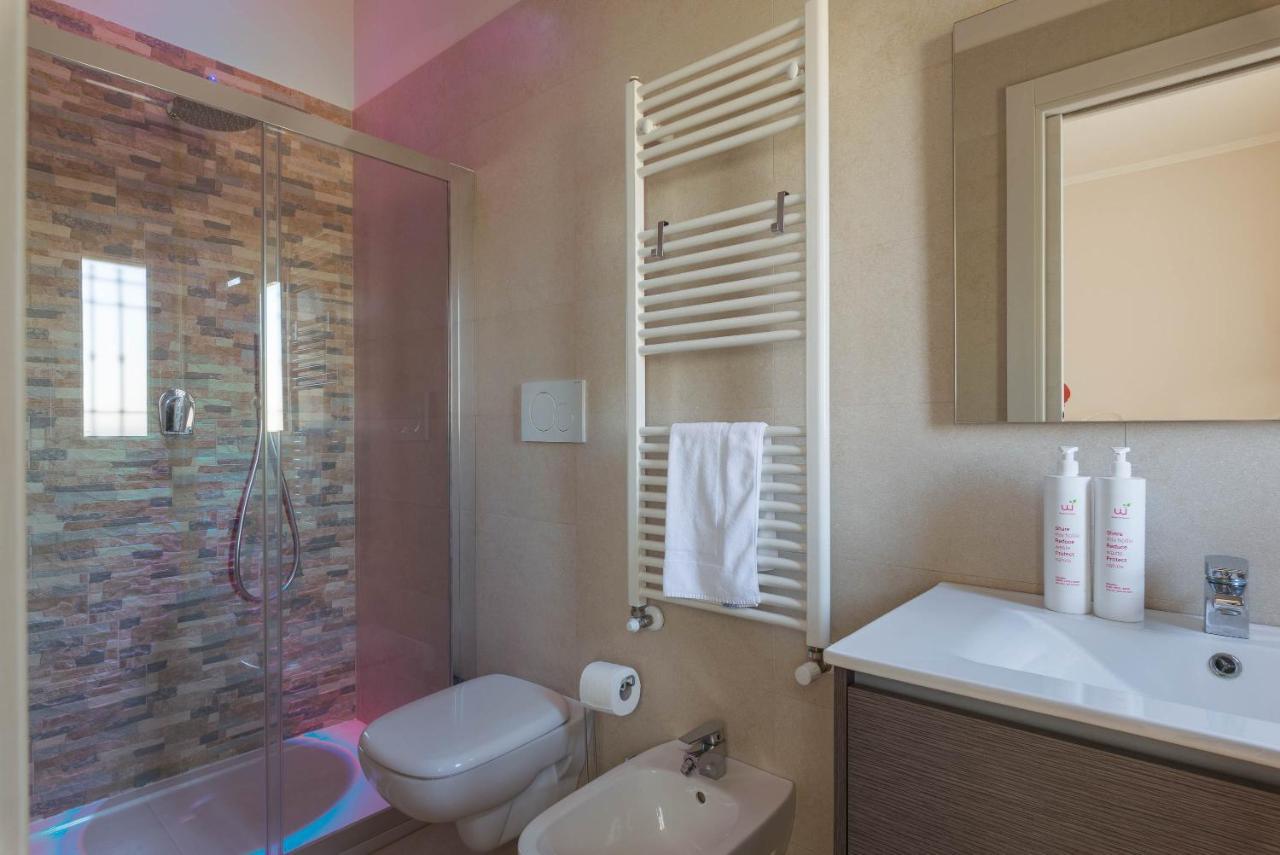 Casa Torre Di Specchio 2 Con Piscina Apartment Бари Екстериор снимка