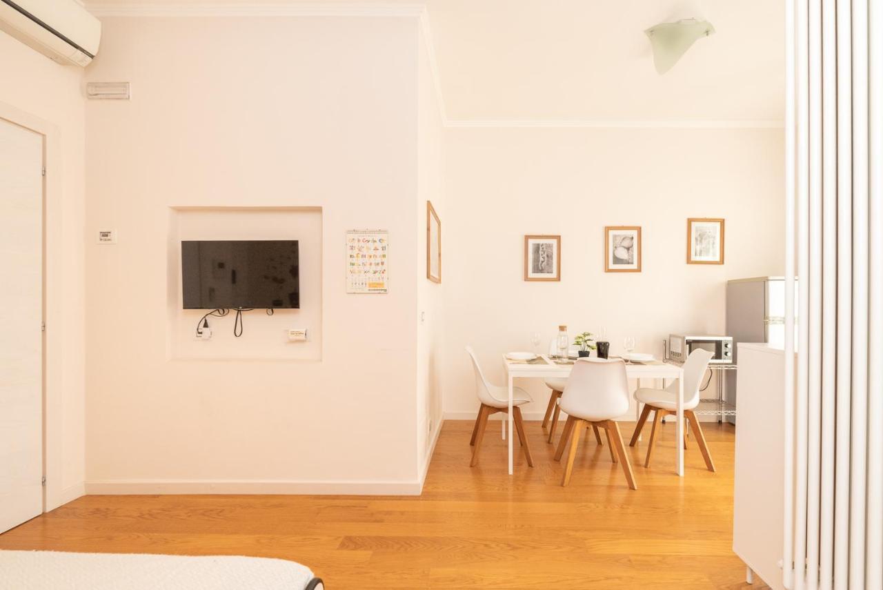 Casa Torre Di Specchio 2 Con Piscina Apartment Бари Екстериор снимка