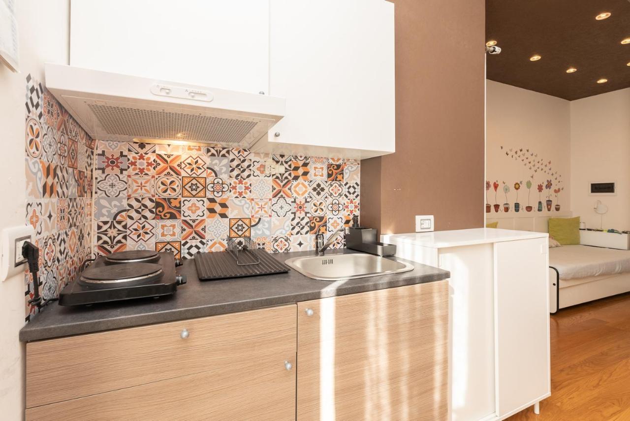 Casa Torre Di Specchio 2 Con Piscina Apartment Бари Екстериор снимка